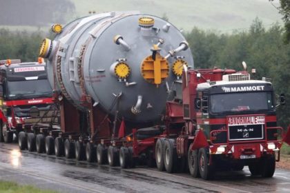 Circulatie restrictionata in Sibiul transporte agabaritic de 126 tone