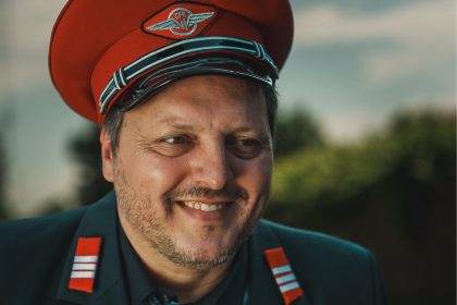 Florin Cosulet din Sibiu scandal la Teatrul Brasov