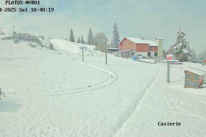 Imagini spectaculoase de la Paltinis cu ninsoarea