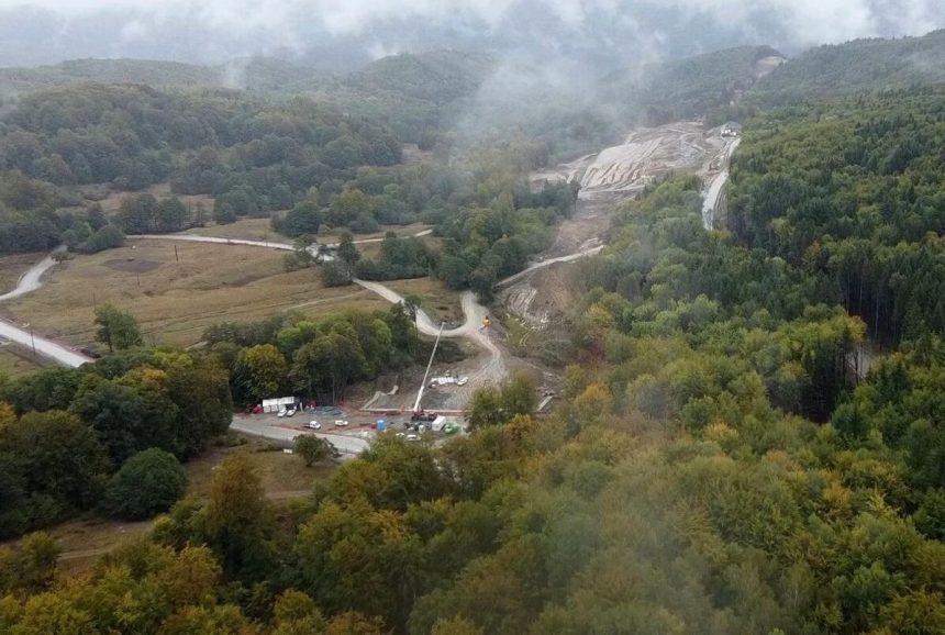 Imagini spectaculoase din Tunelul Poiana cel mai lung de pe A1