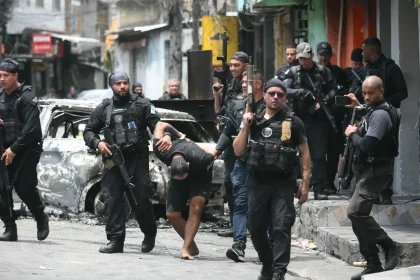 Interventia poliiei braziliene in favele a dus la 132 de morti