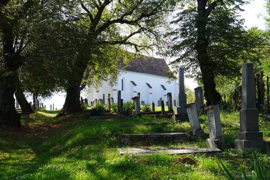 Legende sasesi din Atel biserica din aurul furat
