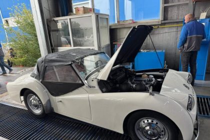 Masina de colectie la RAR doar 3300 fabricate