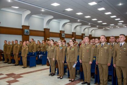 Militari sibieni decorai pentru profesionalism i devotament