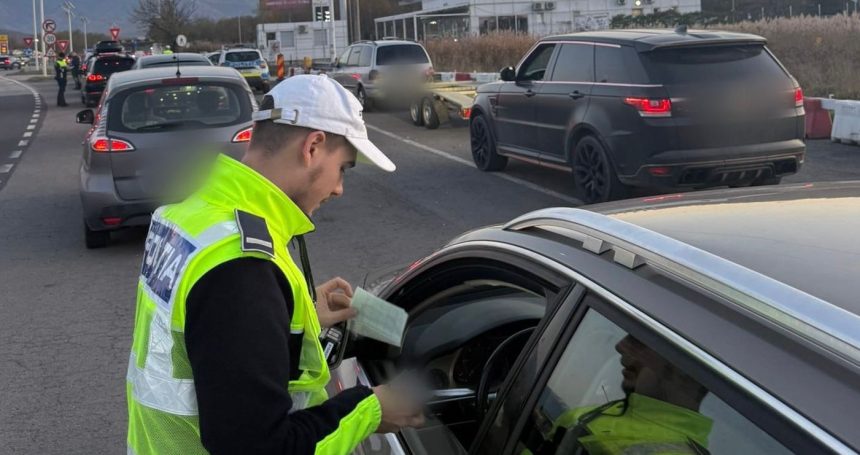 Politia Rutiera a confiscat permise si a dat amenzi
