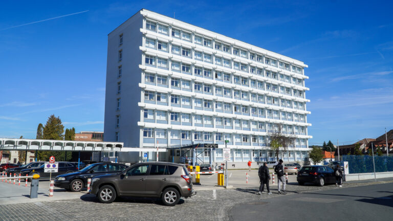 Procuror din Medias si judecator din Sibiu eliberai prin decret