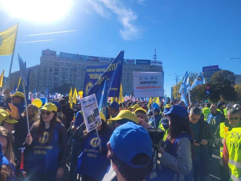 Protest in Capitala medici si asistenti din Sibiu