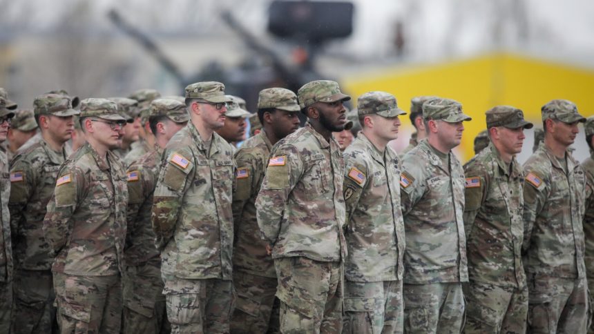 SUA isi reduc trupele din Romania oficial