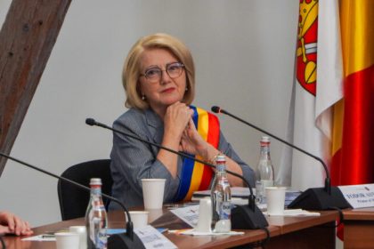 Salariile din Primaria Sibiu Cat castiga primarul si directorii