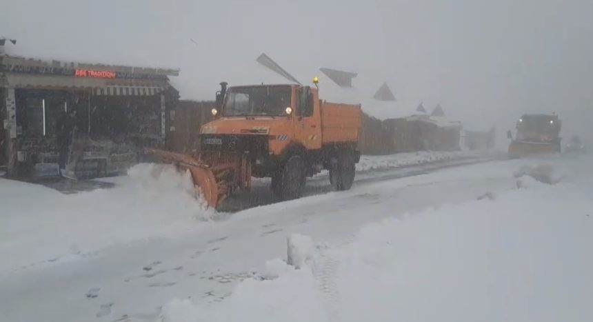 drumuri inchise si restrictii in tara zapada pe transfagarasan si transalpina