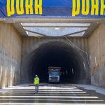 A inceput asfaltarea in tunelul Alina utilaje din Germania