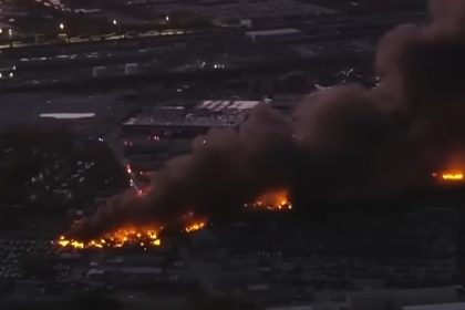 Avion cargo prabusit in SUA 7 morti 11 raniti