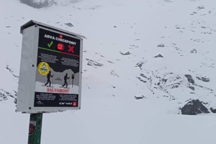 Balea Lac avans in tehnologie punct de verificare detectoare avalanse