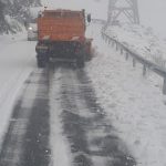 Cate tone de sare si nisip se folosesc in Sibiu