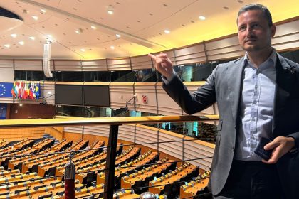 De la taieri bugetare la sprijin european pentru burse