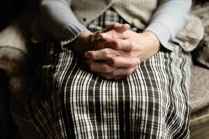 Femeie de 68 de ani condamnata pentru tentativa de inselaciune