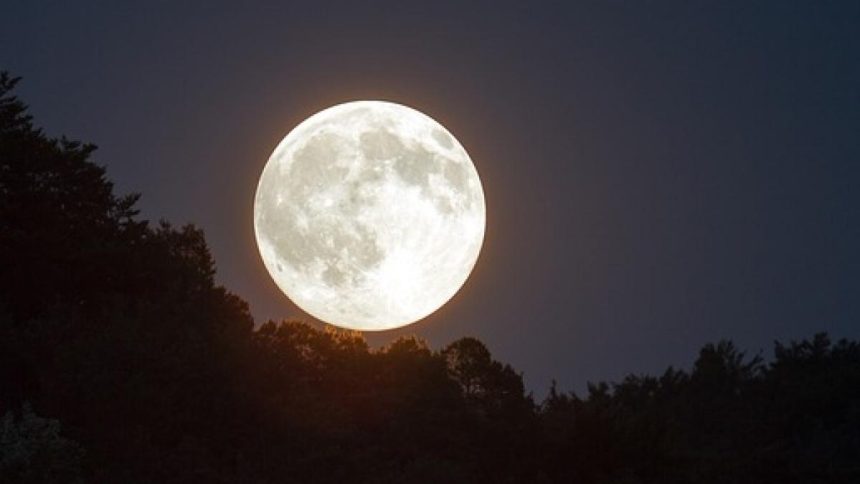 Fenomen spectaculos superluna anului vizibila saptamana aceasta