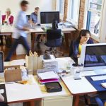 Guvernul vrea sa pastreze tinerii in tara cu 1000 lei lunar Economist E o iluzie