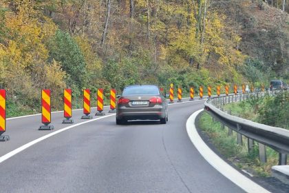 Inca un blocaj pe Valea Oltului trafic semaforizat o luna
