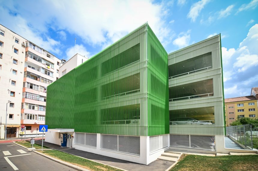 Incepe batalia pentru parcarea din Hipodrom