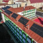 Lucrari la Liceul Constantin Noica Primaria plateste 240000 lei