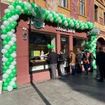 Maestro 5 ani de poveste la Sibiu si noua Pizza cu margine de cascaval