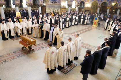 Mii de credinciosi asteptati la Catedrala Mitropolitana Sibiu