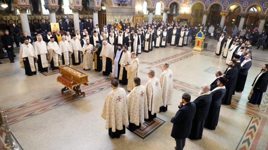 Mii de credinciosi asteptati la Catedrala Mitropolitana Sibiu