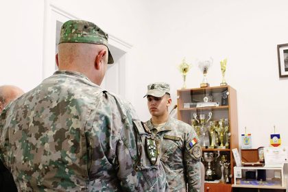 Moment emoionant la Scoala Militara din Sibiu cel mai tanar elev a depus juramantul de ziua lui
