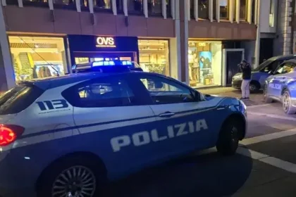 Roman condamnat in Italia pentru furtisag de sosete