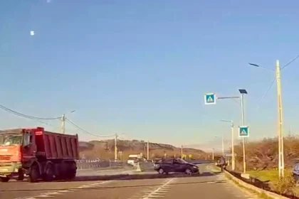 Sibianca ucisa de camion la trecerea de pietoni