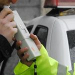 Sofer prins baut si cu permisul suspendat