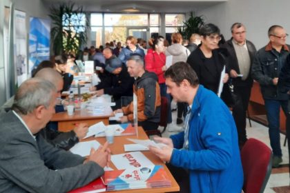 Somaj in scadere in Sibiu jumatate dintre someri au studii minime