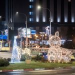 Sute de luminite festive se aprind in Sibiu