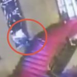 vitraliu istoric distrus de un politician video