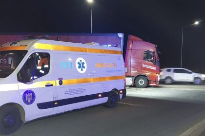 Accident grav la intrarea in Sibiu pieton lovit de TIR