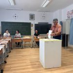 Alegeri la Carta prezenta scazuta la urne pana la 930