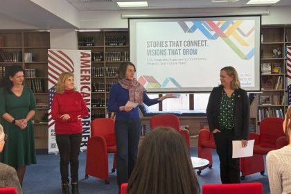 American Corner Sibiu investitie americana pentru 850000 romani