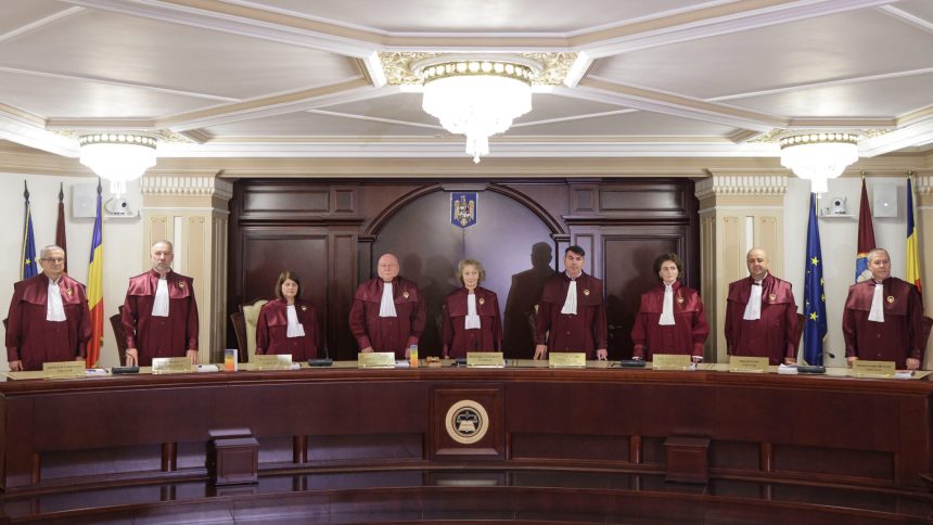 CCR decide duminica soarta pensiilor speciale pentru magistrati