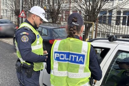 Doi soferi prinsi fara permis in Sibiu si Valchid