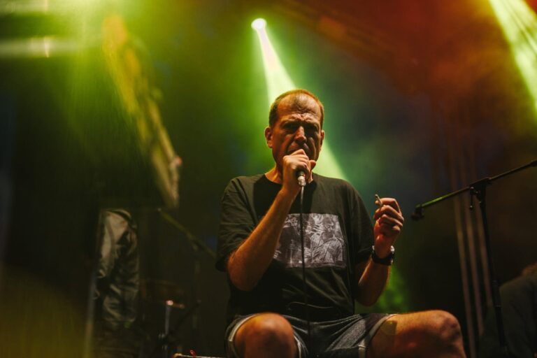 Doliu in muzica romaneasca a murit Artan solistul Partizan