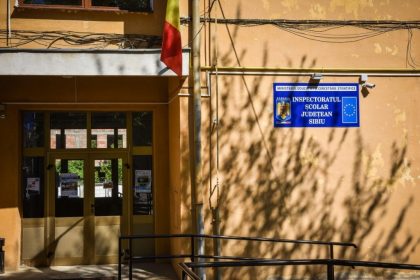 Inspectie in scoala cu copii batuti de politisti