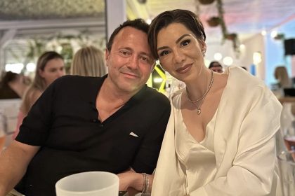 Iubita lui Adrian Kreiner data in judecata pentru datorii