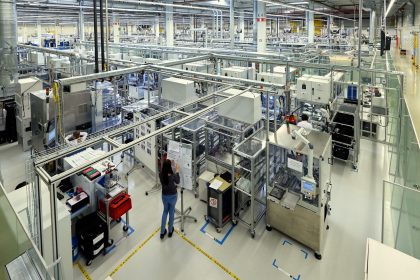 O mare companie face restructurari masive in Romania
