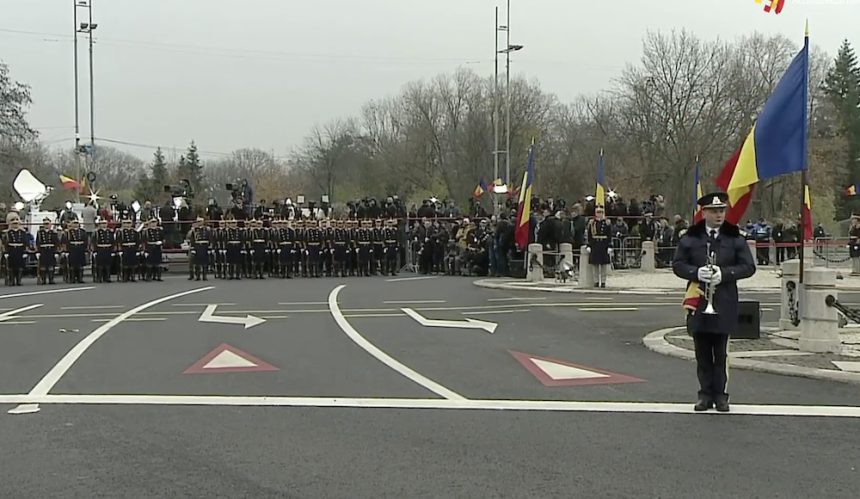 PARADA DE 1 DECEMBRIE 2 900 DE MILITARI SI 220 DE TEHNICI