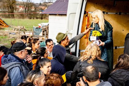Raluca Turcan despre comunitatile sarace din Sibiu Fara interventia statului copiivor urma parintii