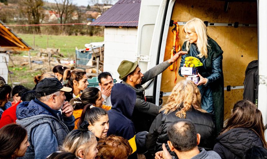 Raluca Turcan despre comunitatile sarace din Sibiu Fara interventia statului copiivor urma parintii