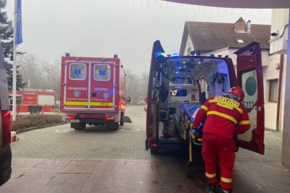 Sase persoane transportate la spital de la Hilton