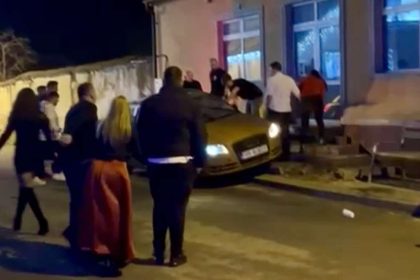 Scandal urias la Balul de Craciun in Vestem