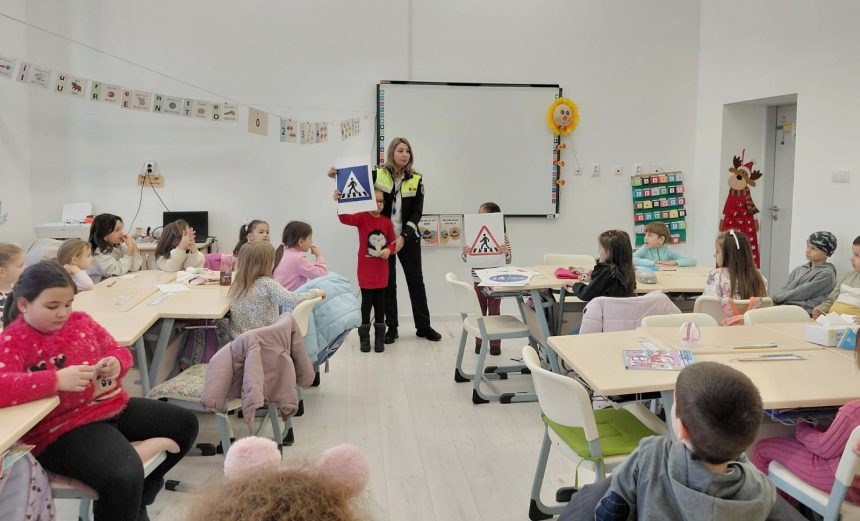 Scoala Altfel la Sibiu 300 de copii invata circulatia